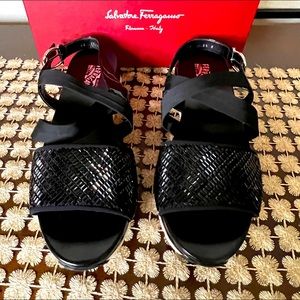 Salvatore Ferragamo Sandals *9.5*